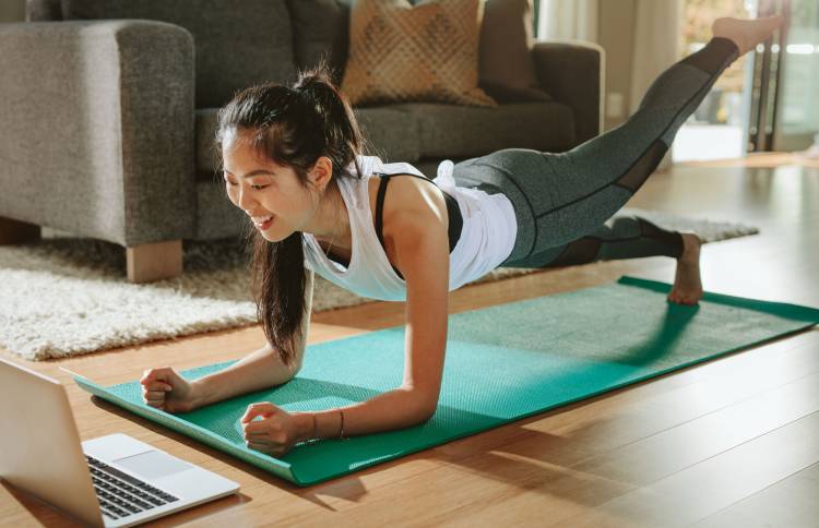 10 Exercices à faire chez vous