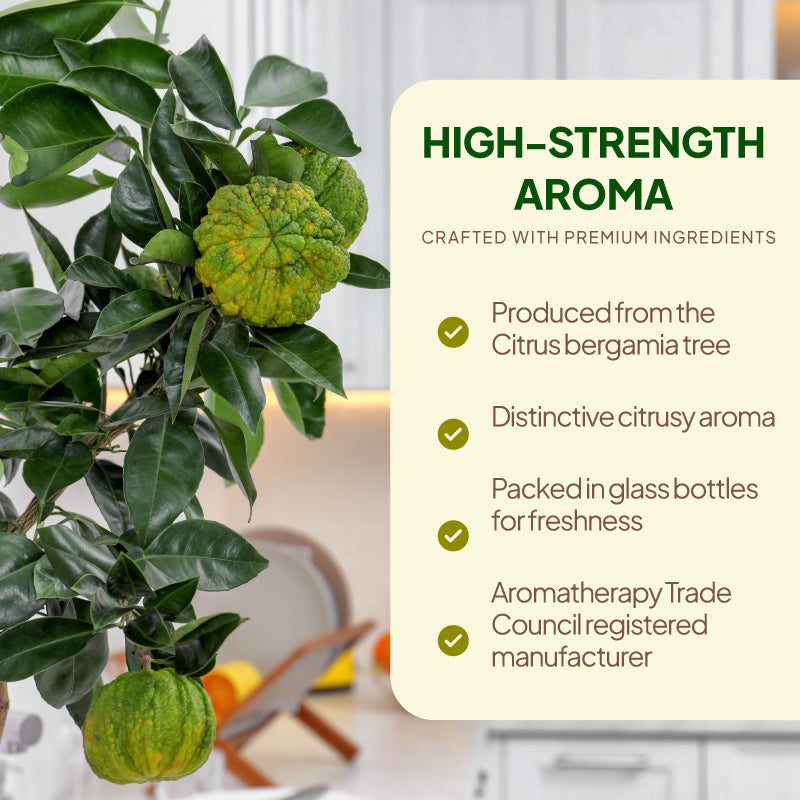 Simply Supplements Bergamot FCF essential oil lifestyle graphic highlighting Citrus bergamia origin, distinctive citrus aroma, glass bottle packaging and Aromatherapy Trade Council registration.