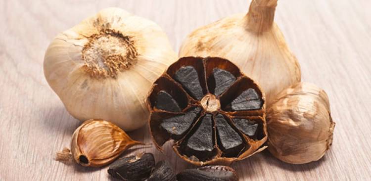 The Health Benefits of  Black Garlic